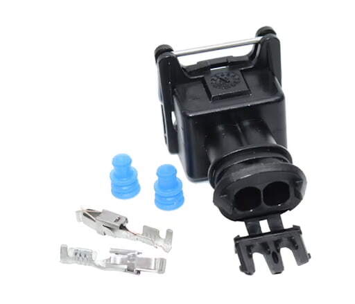 Automotive connector with terminals and blue seals. Automotive connector with terminals and blue seals.