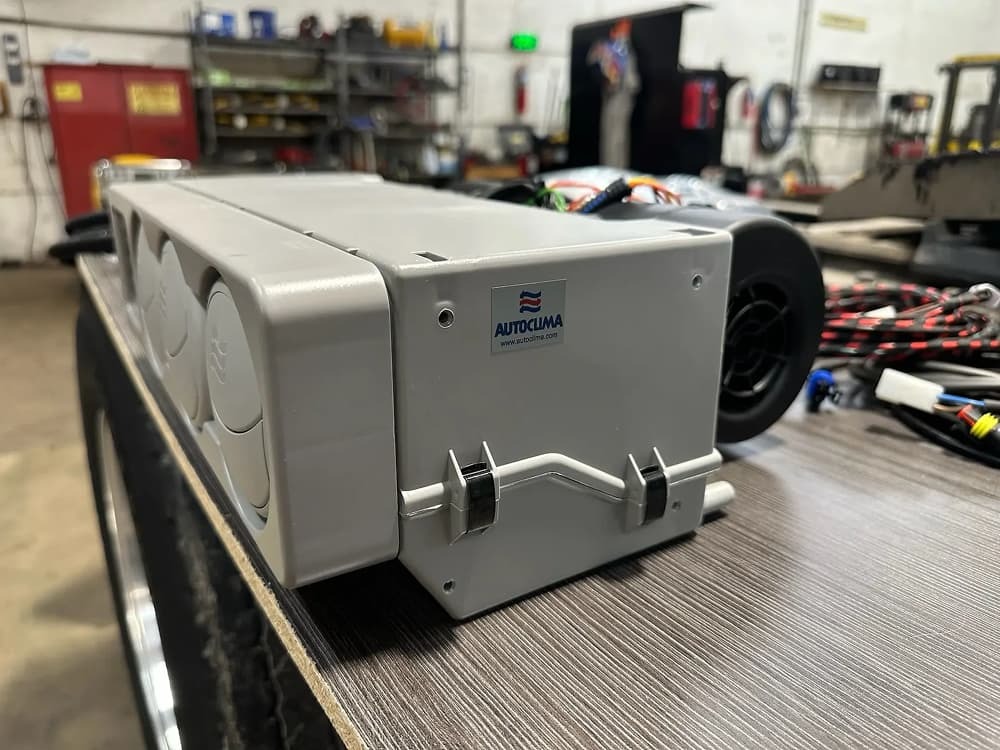 Evaporator unit of Fresco 9000 MaXX Truck AC